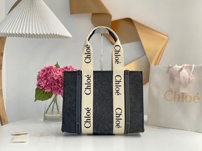 top quality knockoff Ch10e large woody tote bag in grey felt