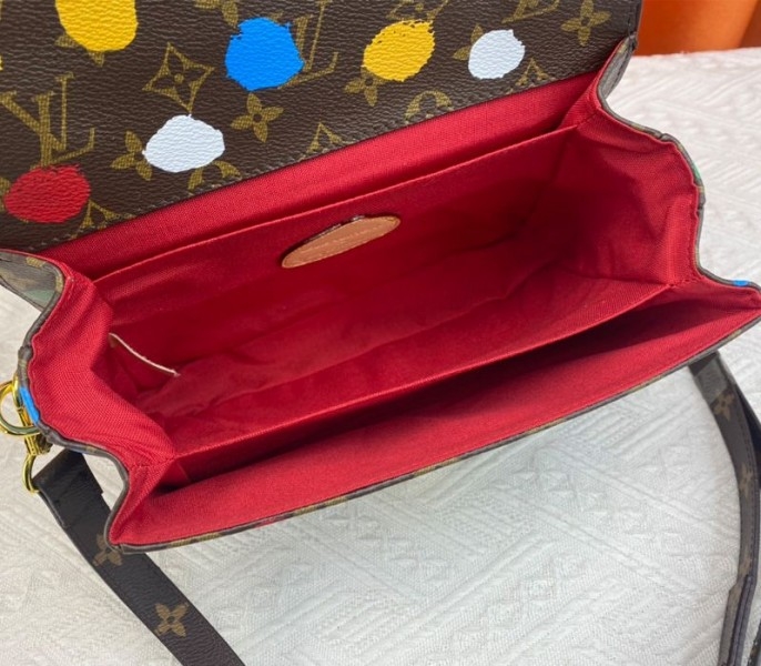 L0vis Vvtt0n X YK Monogram Canvas Metis Handbag