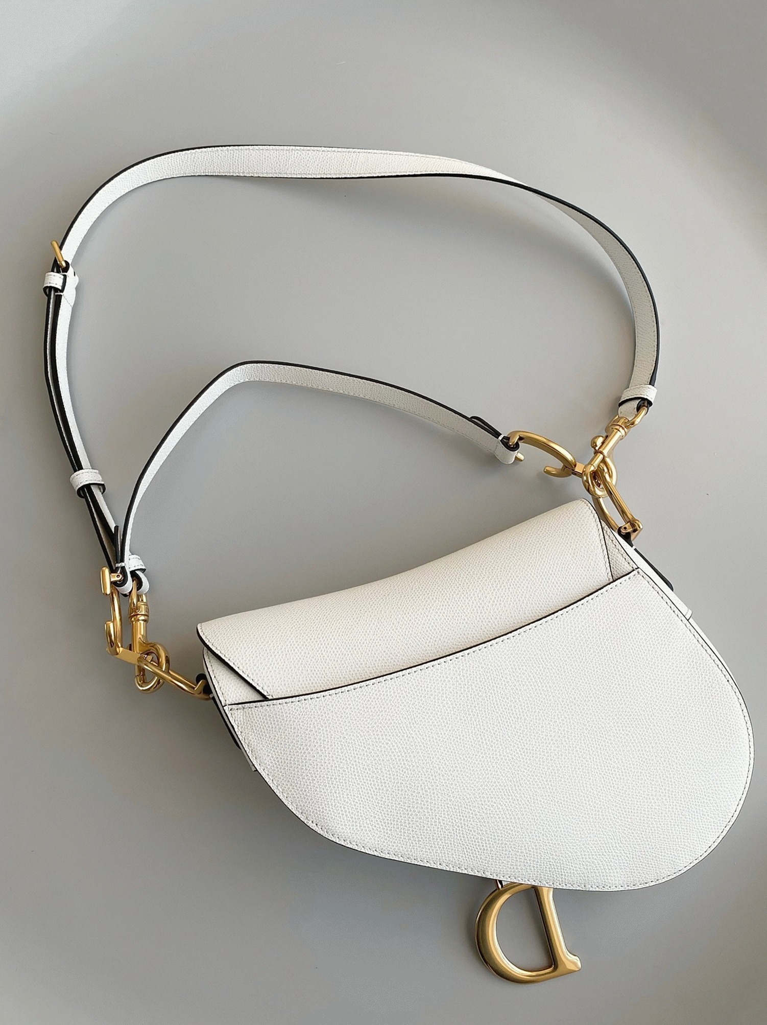 D10r Saddle Bag with Strap Replica in White Grained Calfskin