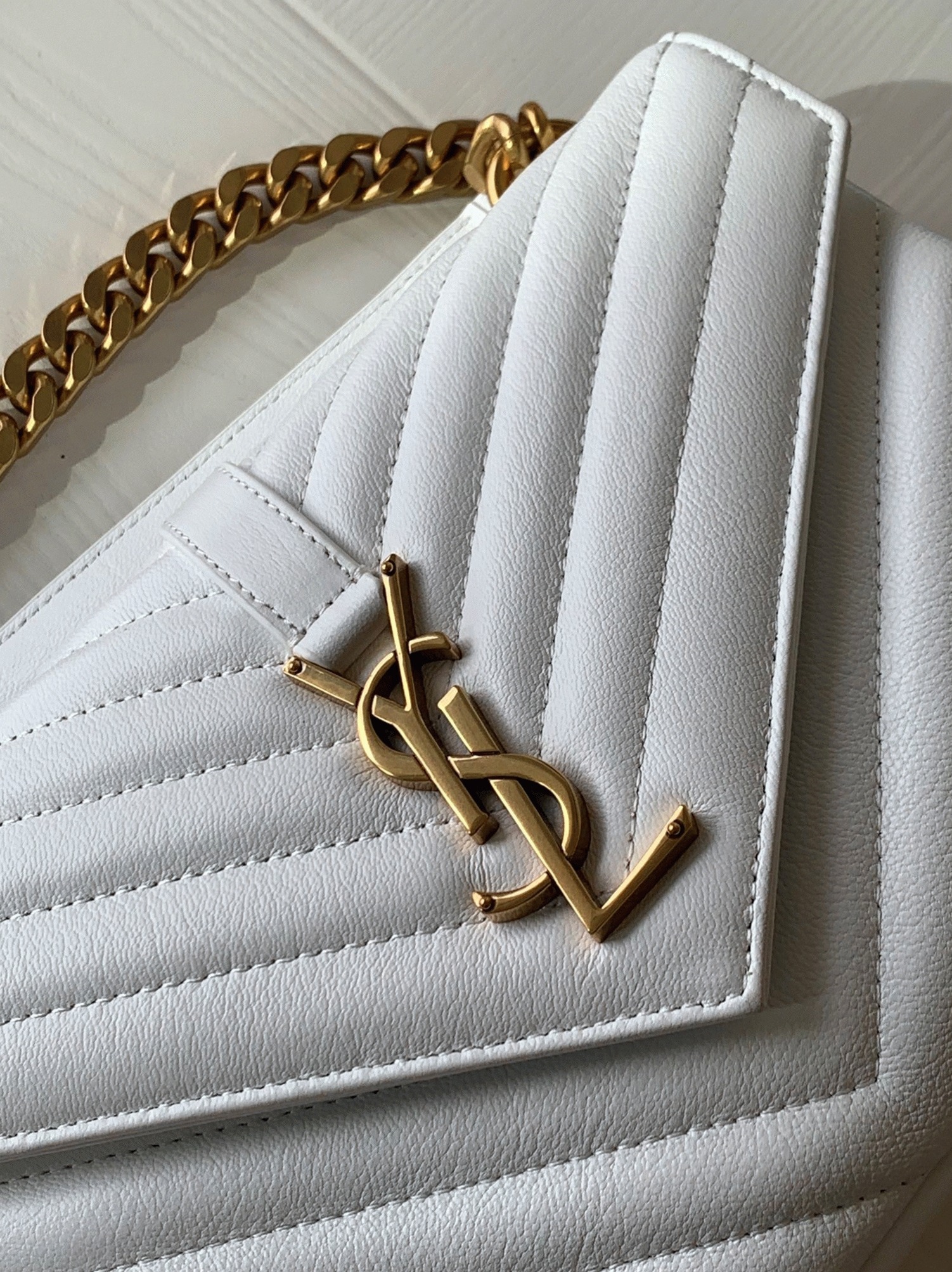 Replica Sa1nt Lau*nt College Medium Chain Bag White