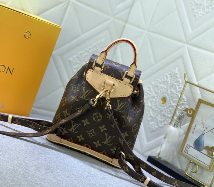 L0vis Vvtt0n Monogram Canvas Montsouris Mini Backpack