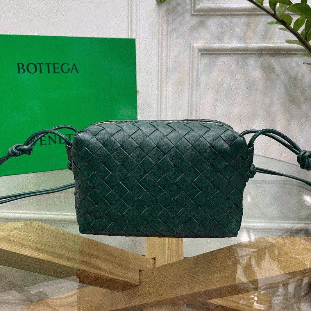 Knockoff B0tt*ga Ven*ta Loop Small Bag Raintree