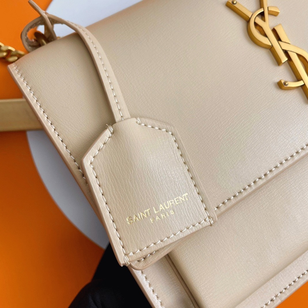 Fake Sa1nt Lau*nt Sunset Medium Chain Bag Beige Calfskin