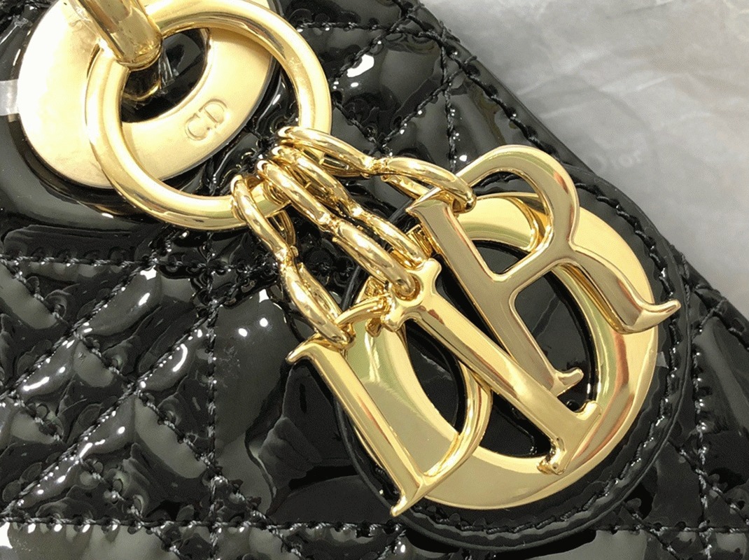 D10r Lady D10r Mini Chain Bag Replica with Chain in Black