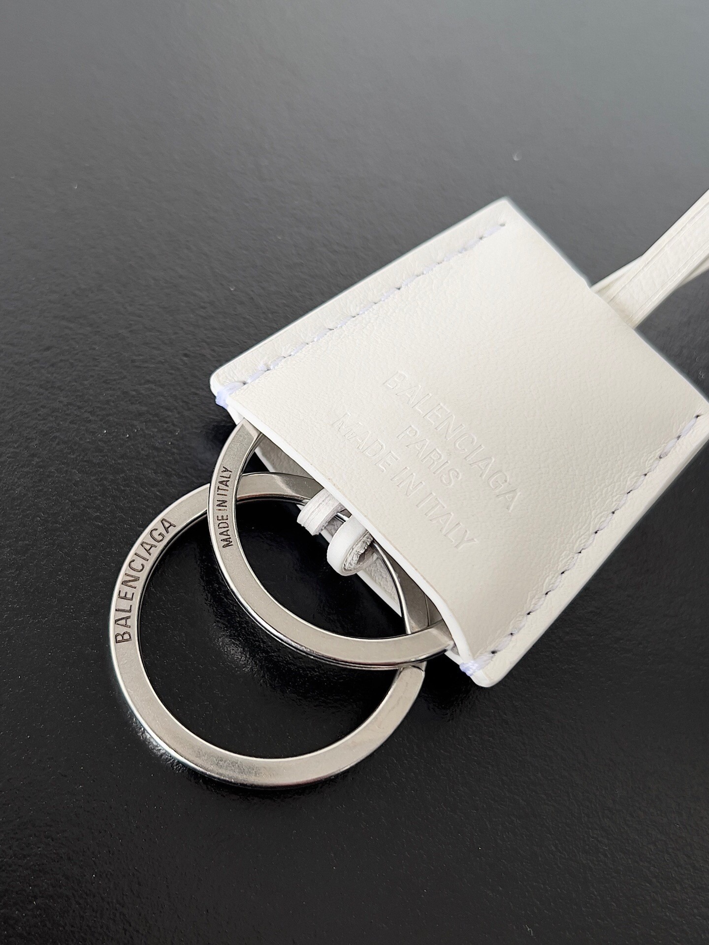 Ba1en*iaga White Rodeo Crocodile Embossed Calfskin Replica Large Bag