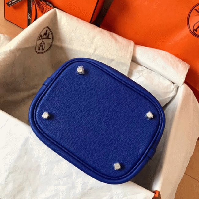 Electric blue knockoff H**me5 Picotin Lock 18cm handbag
