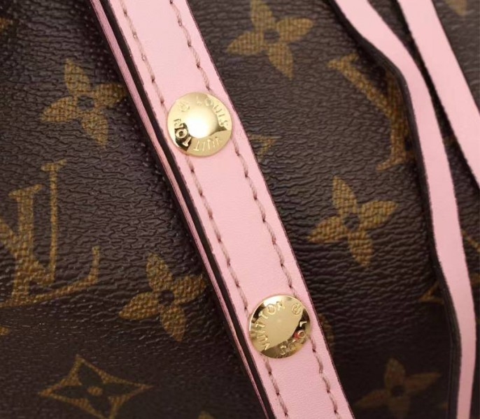 L0vis Vvtt0n Monogram Canvas NeoNoe MM Bag In Rose Poudre