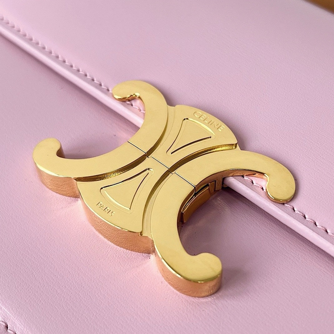 Top Quality Knockoff Ce1i*e Triomphe Teen Bag In Pink