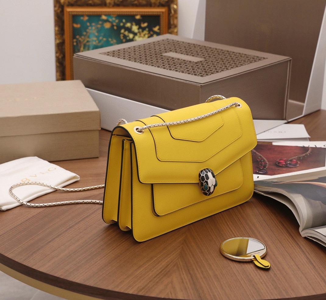 Replica Bv1g*ai Serpenti Forever Medium Shoulder Bag Yellow Calfskin