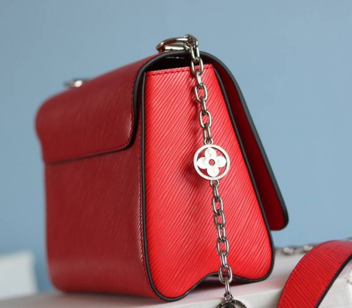 L0vis Vvtt0n Epi Leather Twist MM With Flowers Jewels Chain Bag In Red