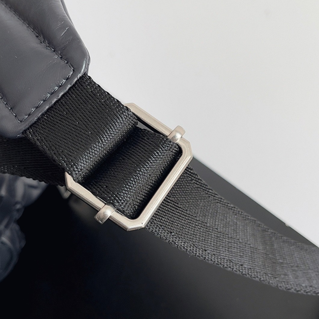 Fake B0tt*ga Ven*ta Small Backpack Dark Blue