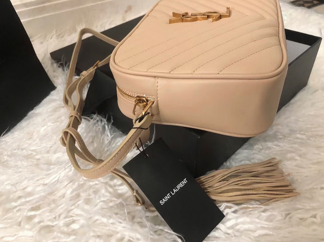 Fake Sa1nt Lau*nt Lou Camera Bag Beige