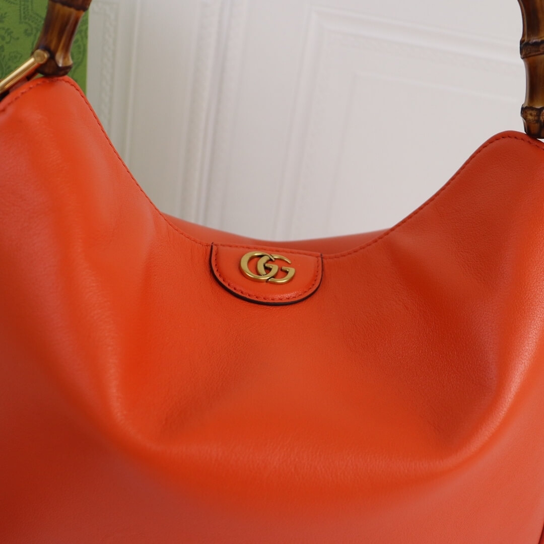 Gvc*1 Diana Medium Shoulder Bag