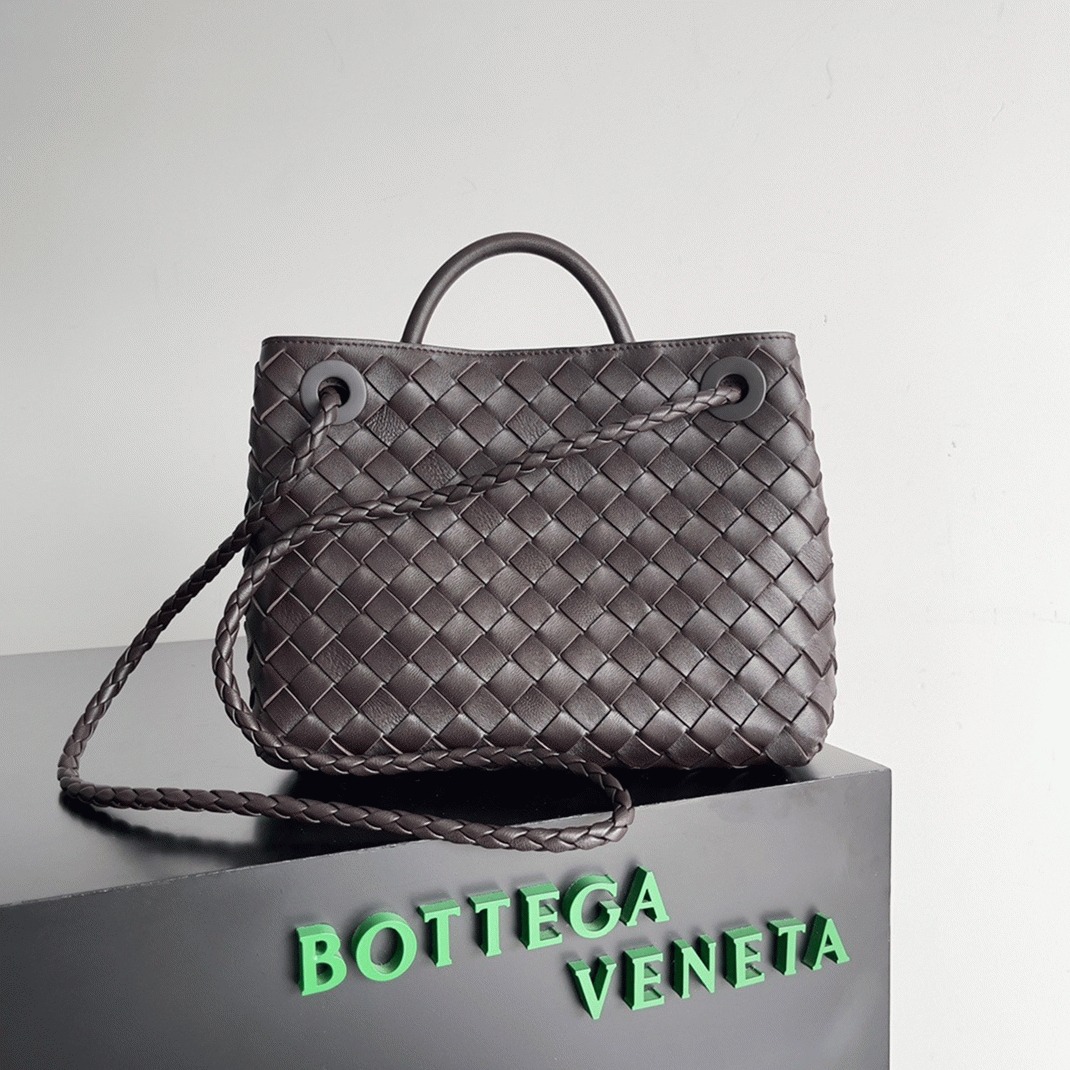 Replica B0tt*ga Ven*ta Small Andiamo Bag Fondant