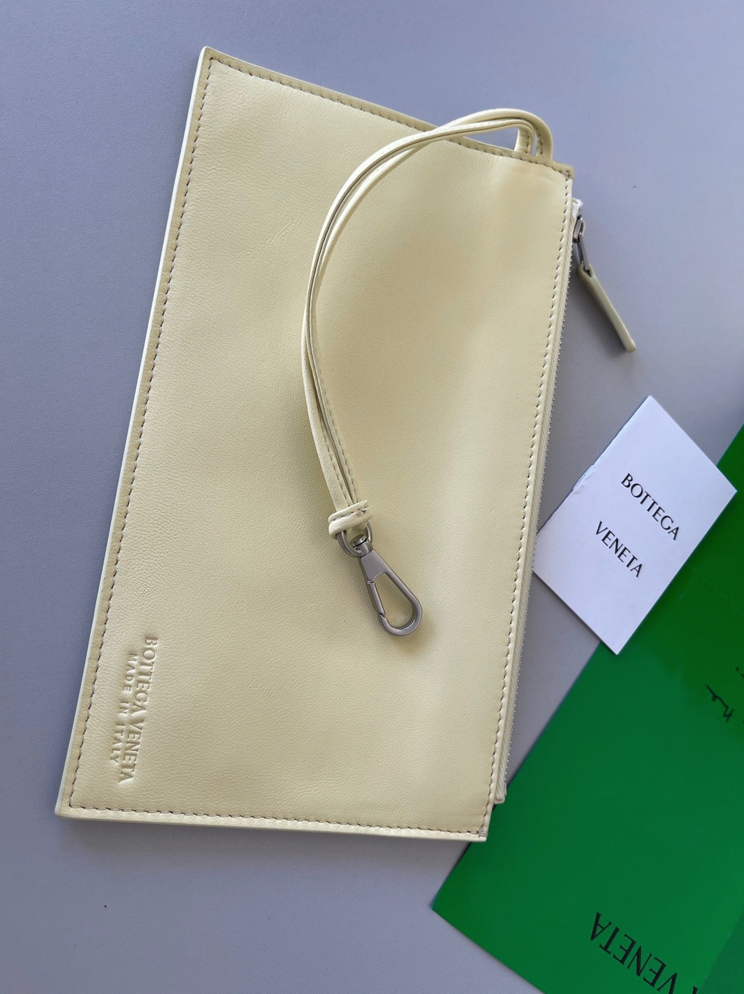 Fake B0tt*ga Ven*ta Arco Medium Tote Cream