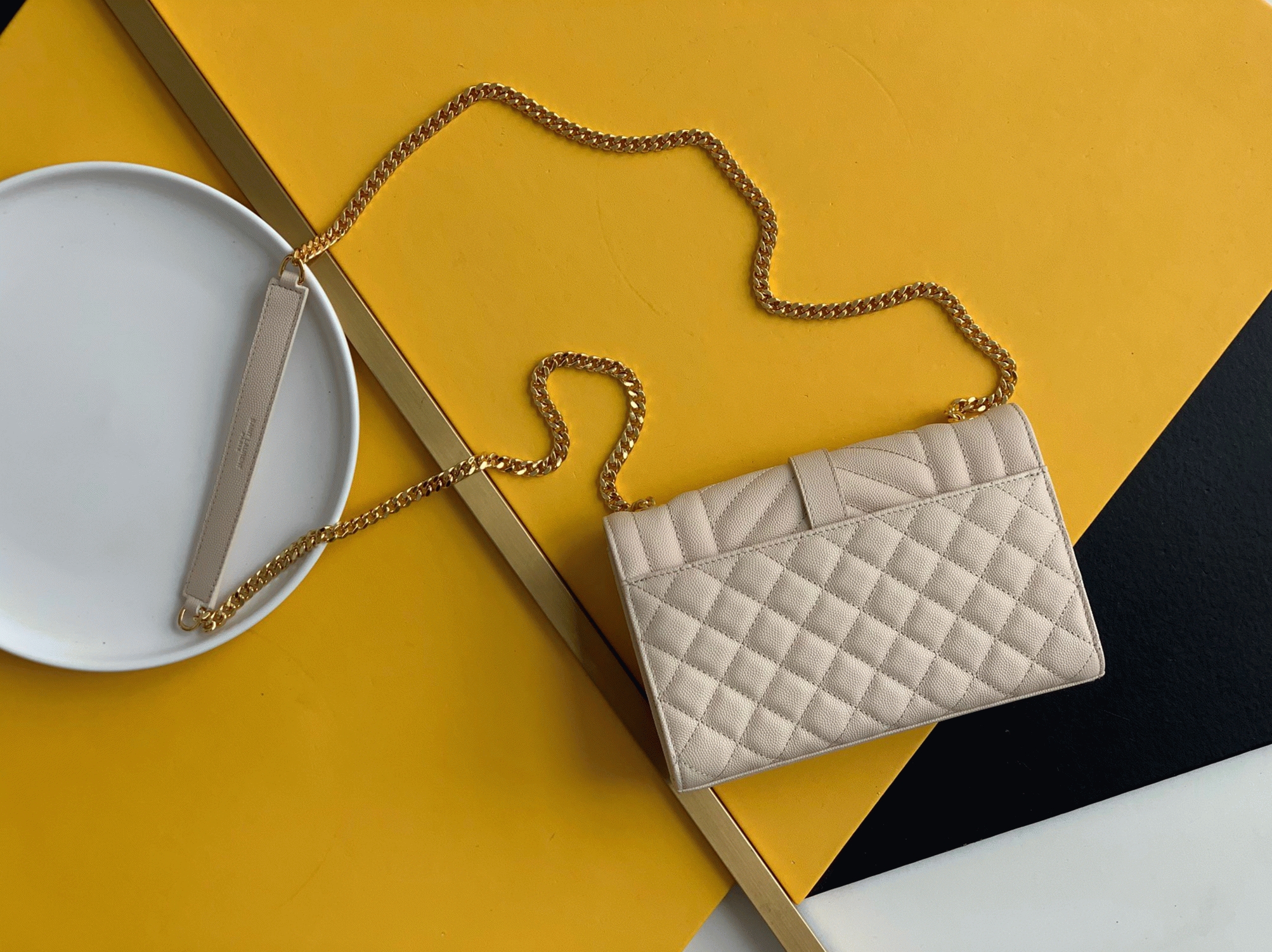 Fake Sa1nt Lau*nt Envelope Small Bag White