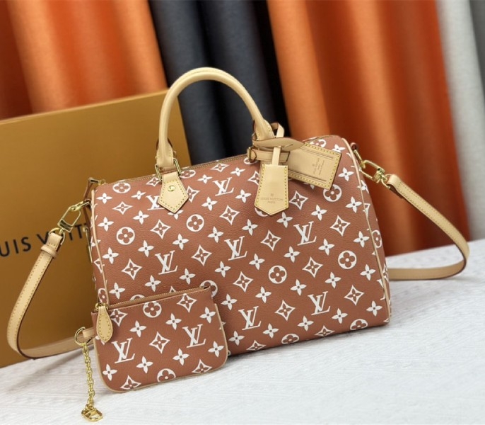 L0vis Vvtt0n Speedy P9 Bandouliere 30 Bag In Camel