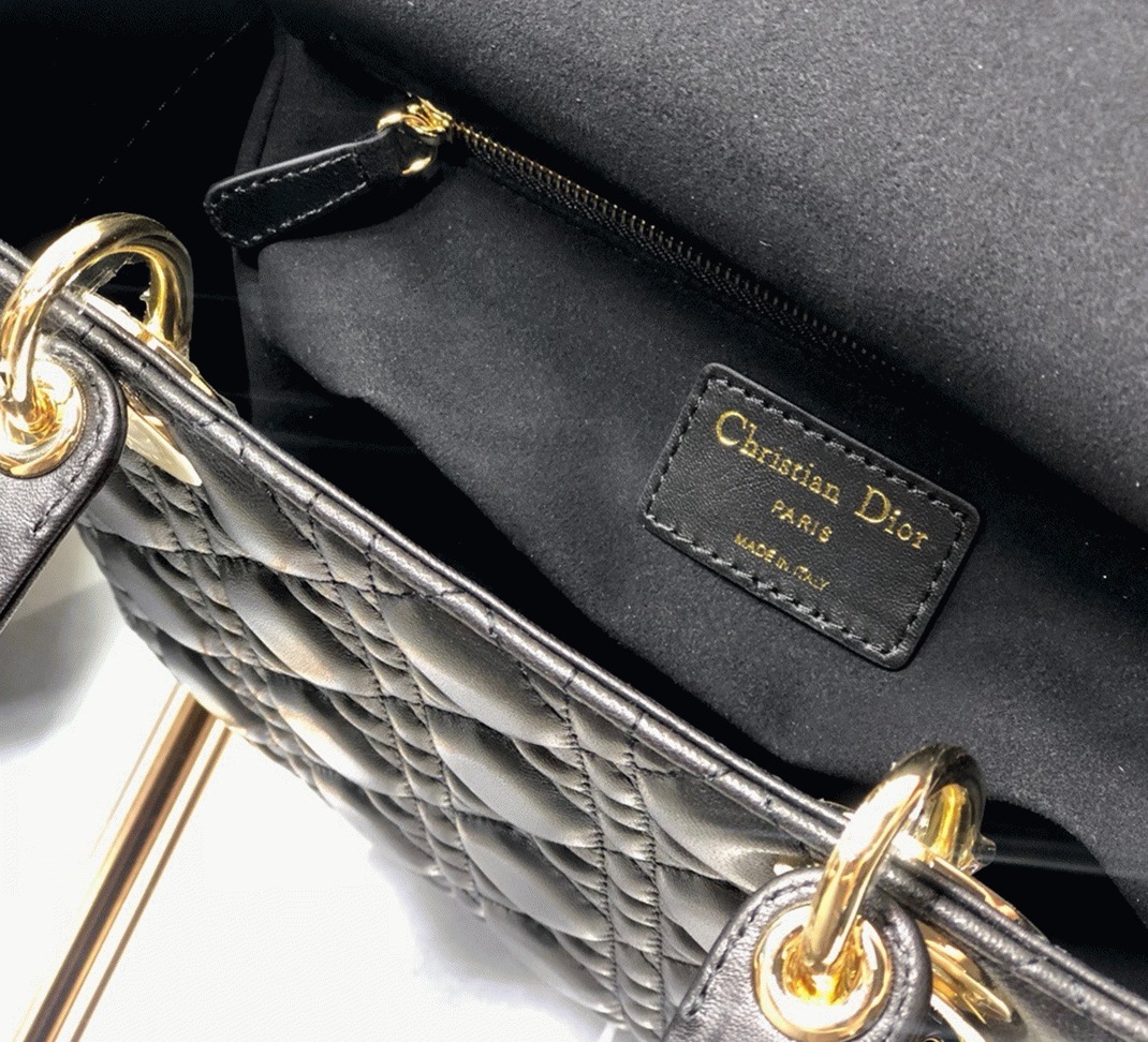 D10r Lady D10r Medium Bag Fake in Black Cannage Lambskin