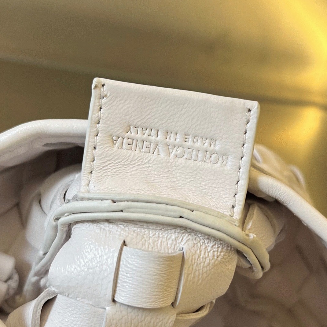 Replica B0tt*ga Ven*ta Sardine Mini Bag White