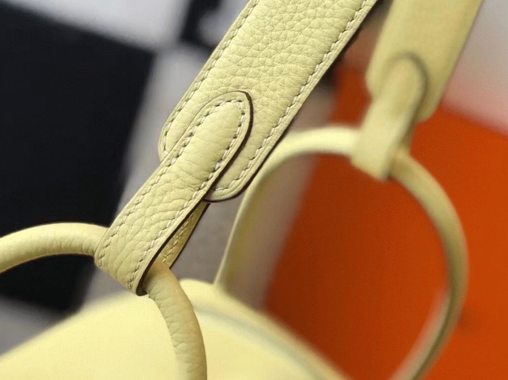 Best replica H**me5 Lindy 30cm bag in jaune poussin hue