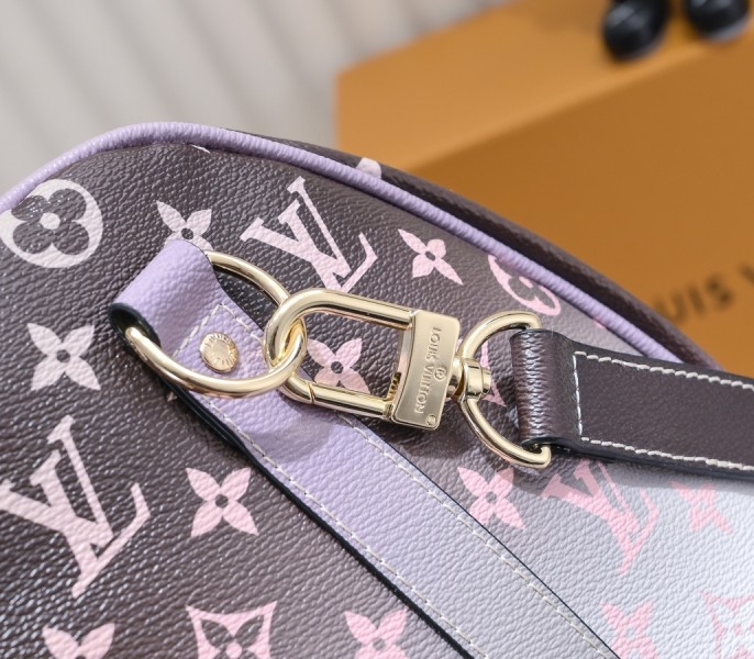 LV Spring 2022 Keepall 45 Travel Bag In Sunset Kaki