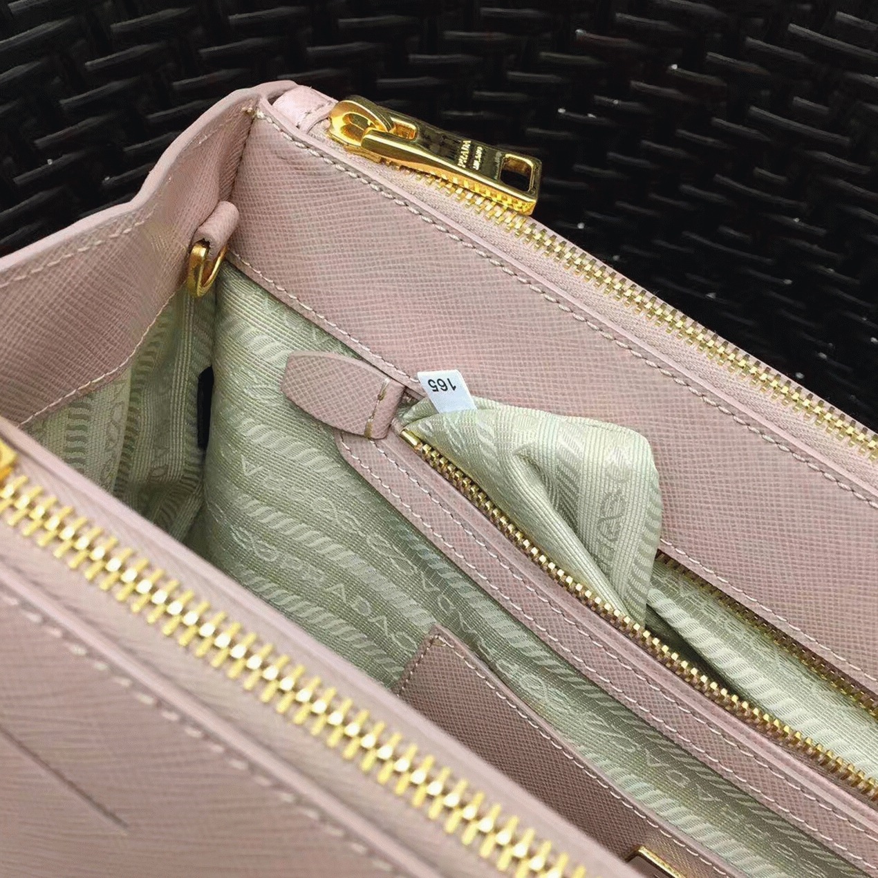 Pink Pra*a Galleria Large Bag Knockoff