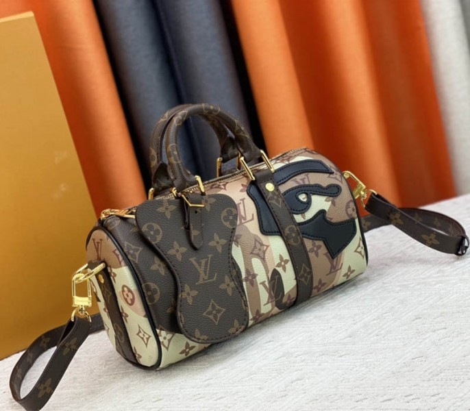 L0vis Vvtt0n J Hope X Keepall Bandouliere 25 Brown Travel Bag In Two Eyes Patches