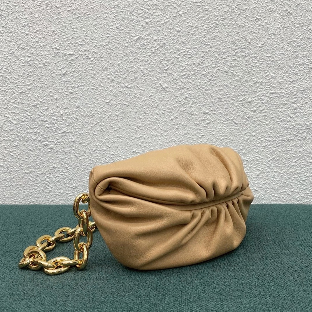 Fake B0tt*ga Ven*ta The Pouch Belt Bag Almond
