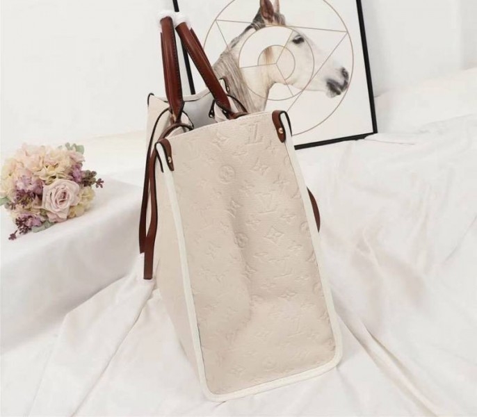 L0vis Vvtt0n Monogram Empreinte Giant Onthego GM Tote In Cream – Brown