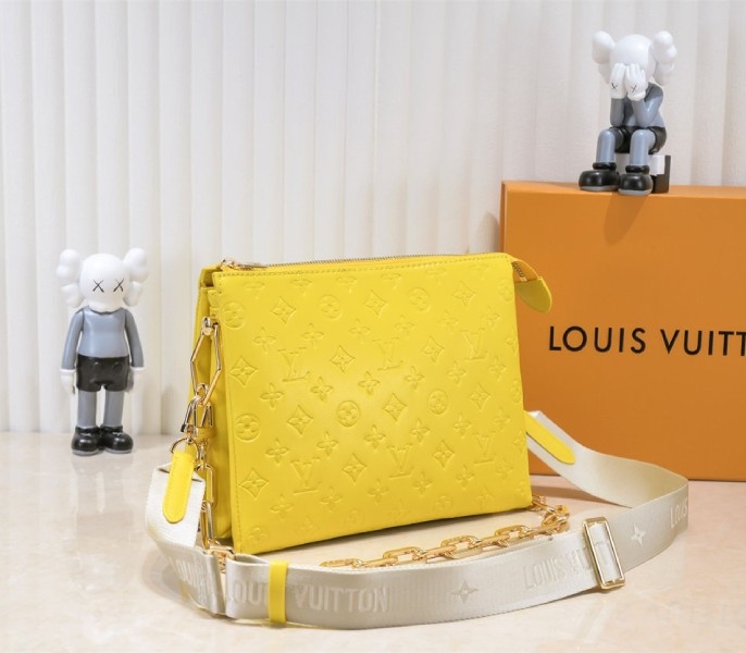 L0vis Vvtt0n Coussin PM Bag In Yellow With Jacquard Strap