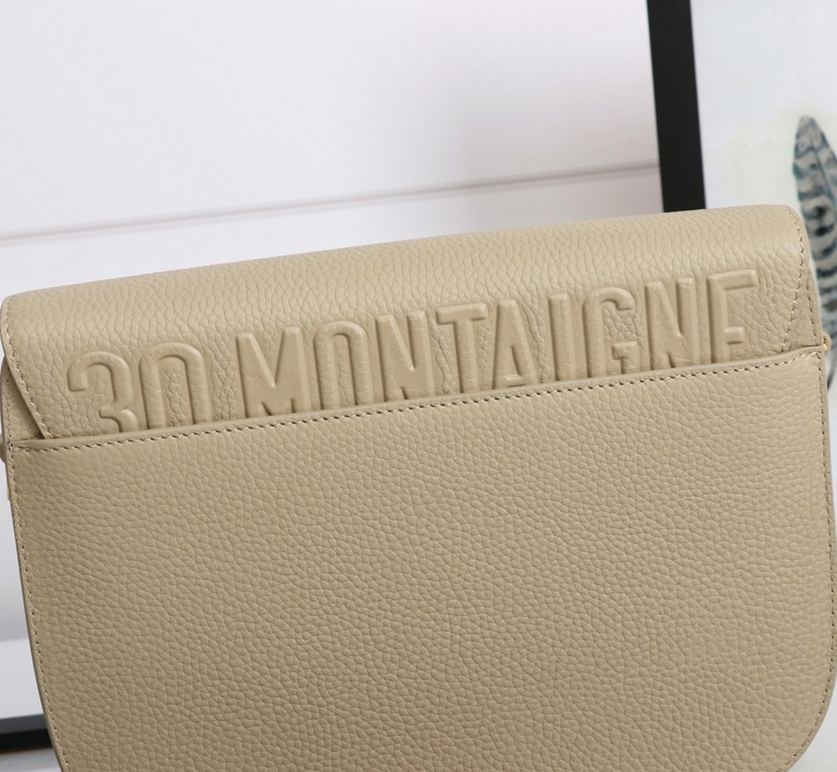 D10r Bobby Large Bag Knockoff in Beige