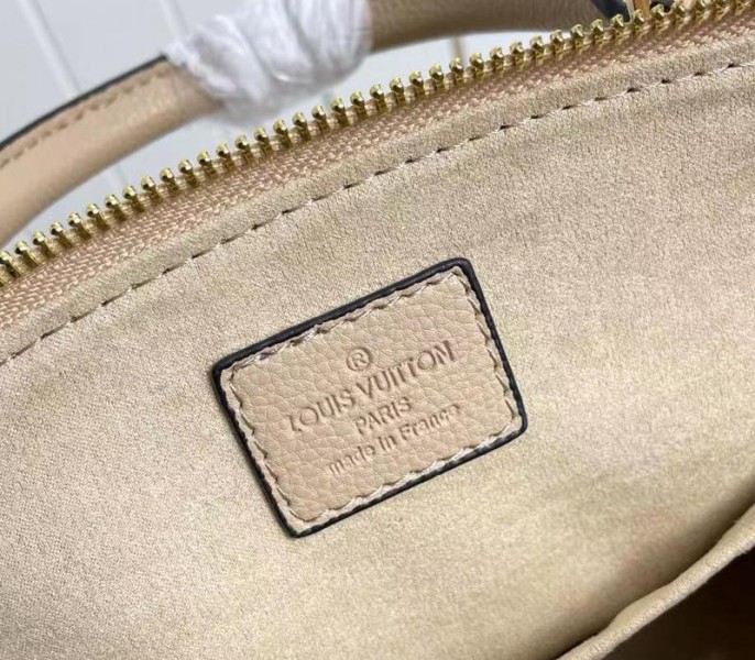 L0vis Vvtt0n Bicolor Monogram Empreinte Leather Petit Palais Handbag In Tourterelle Gray And Cream