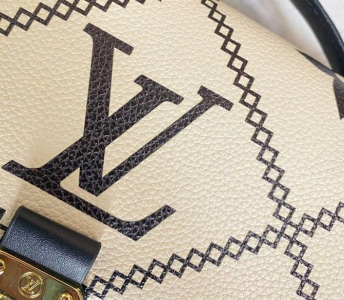 L0vis Vvtt0n Spring 2022 Monogram Empreinte Pochette Metis Handbag In Cream