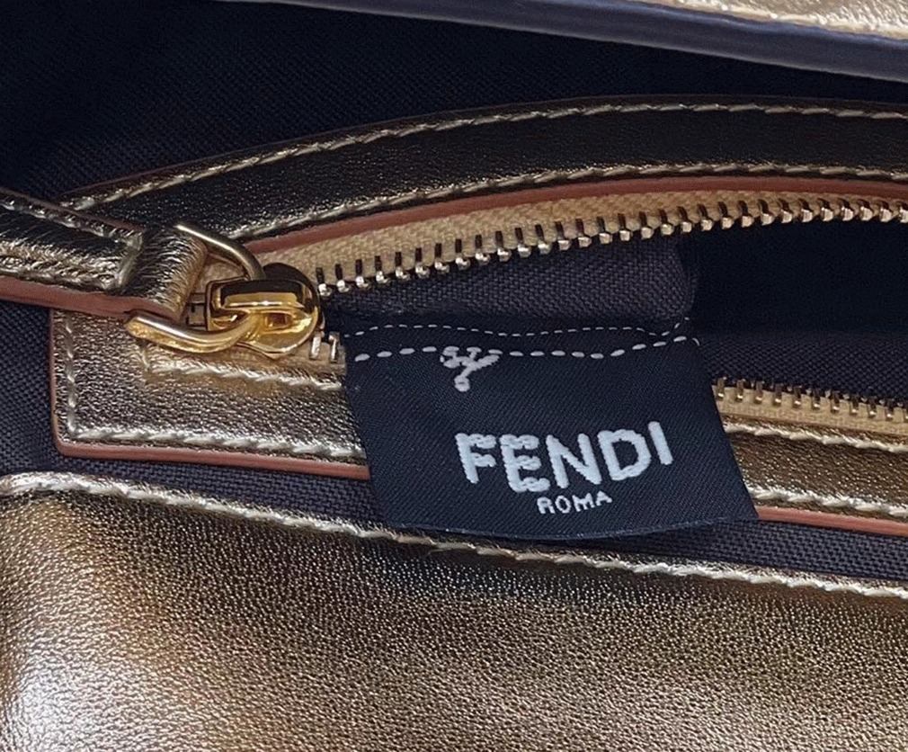 Top Quality Replica F**di Large Baguette Bag In Gold FF