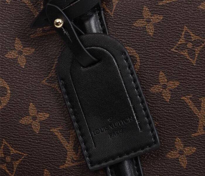 L0vis Vvtt0n Monogram Canvas Soufflot MM Bag In Black