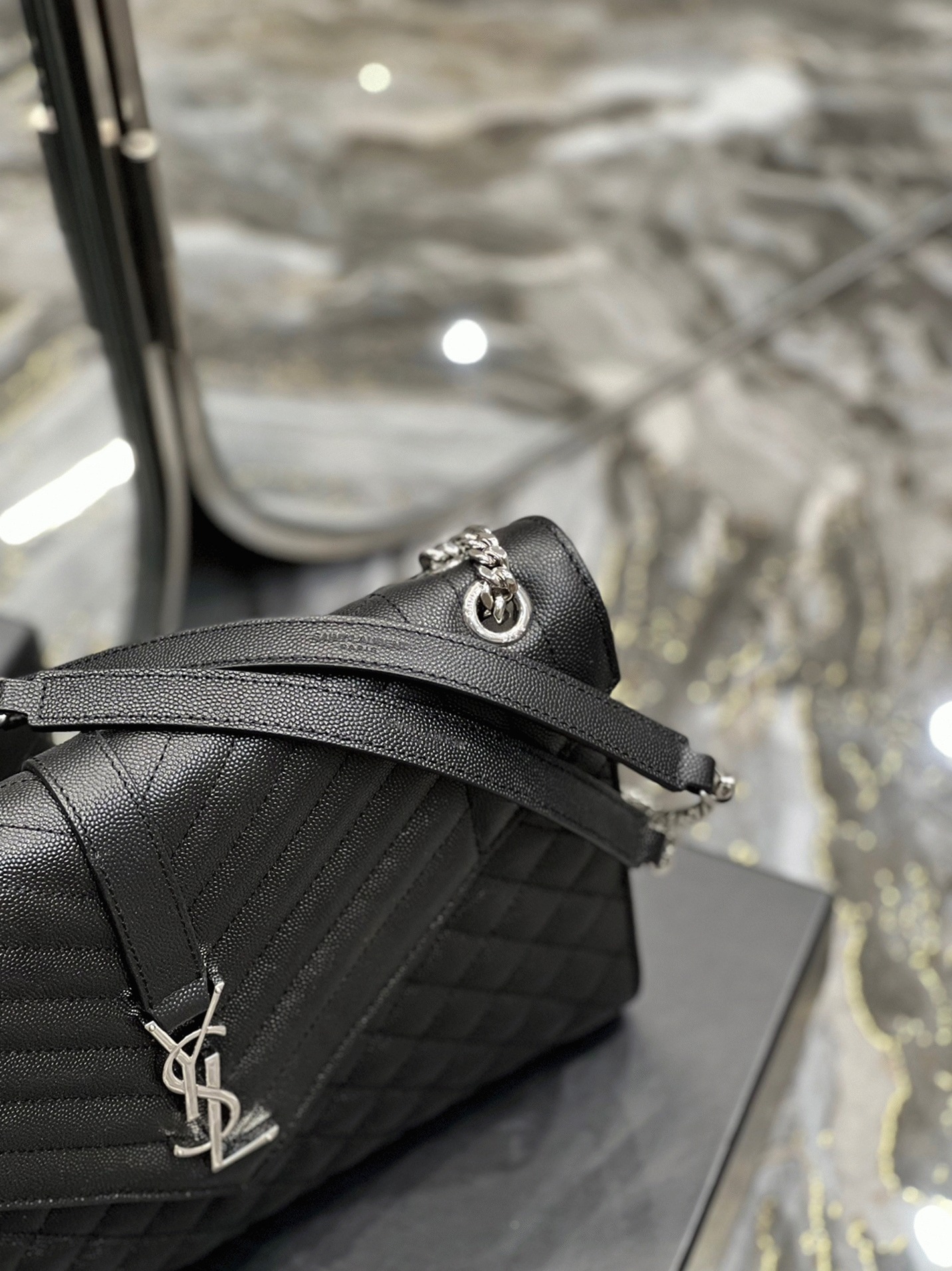 Replica Sa1nt Lau*nt Envelope Large Bag Noir