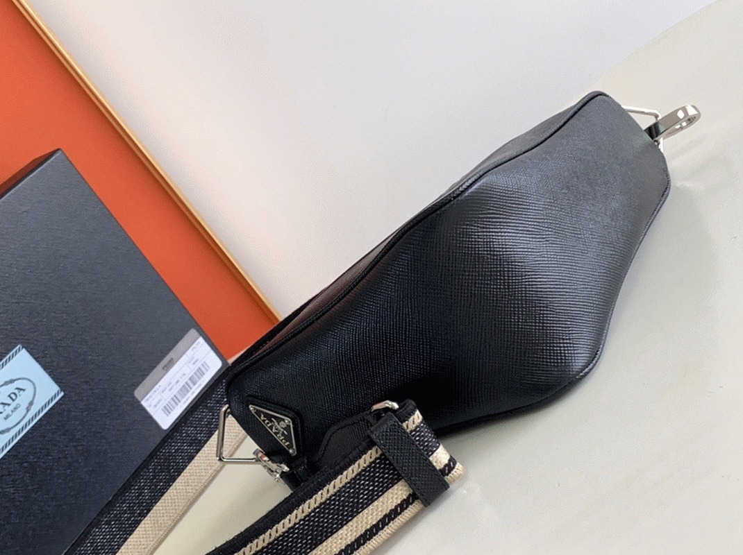 Pra*a Triangle Shoulder Bag Fake in Black