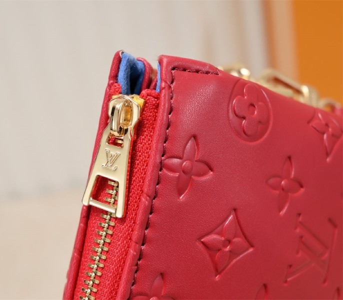 L0vis Vvtt0n Coussin PM Bag In Red With Jacquard Strap