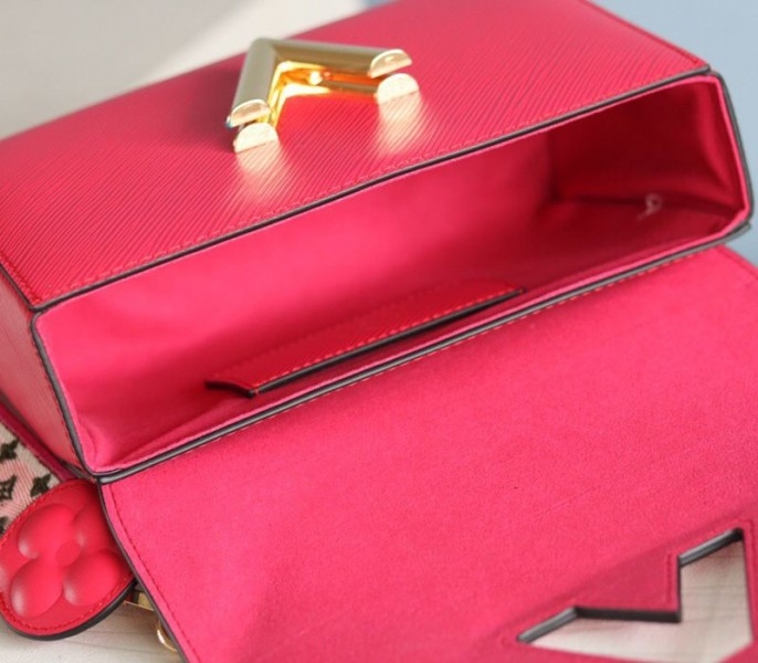 L0vis Vvtt0n Epi Leather Twist MM Handbag In Red With Embroidered Strap