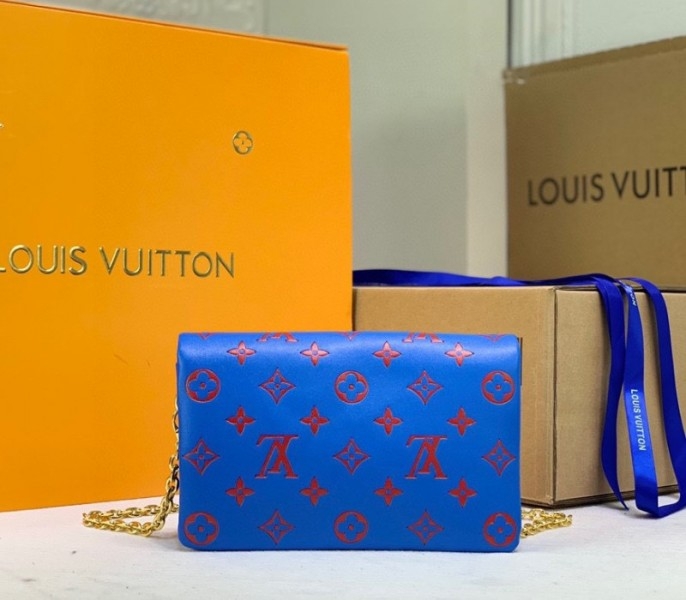 L0vis Vvtt0n Coussin Pochette In Blue And Red