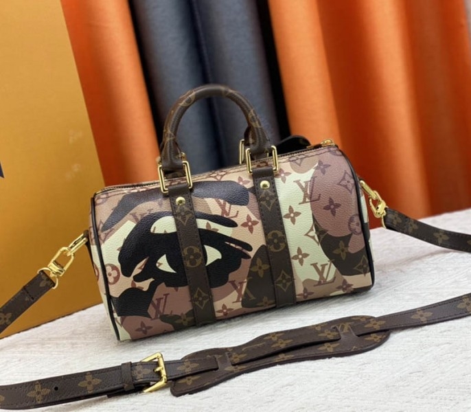 L0vis Vvtt0n J Hope X Keepall Bandouliere 25 Brown Travel Bag In Two Eyes Patches