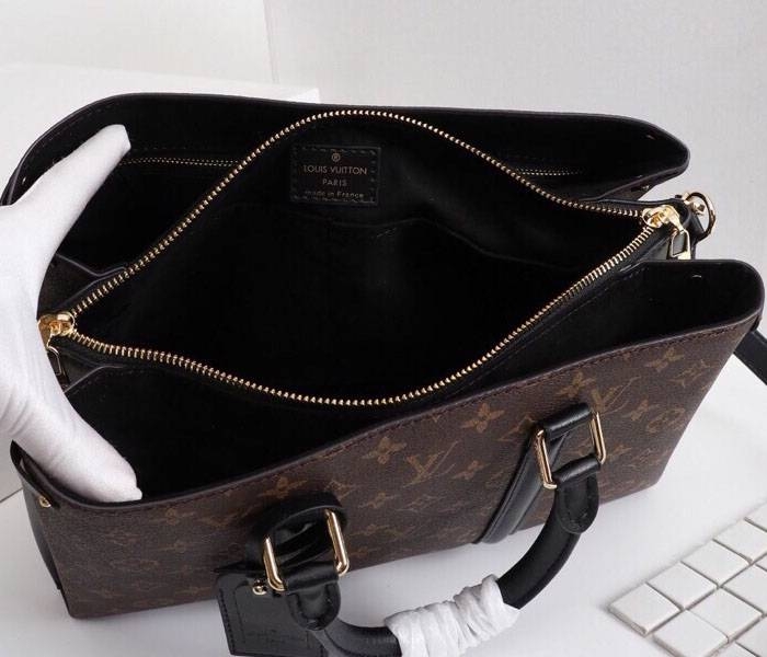 L0vis Vvtt0n Monogram Canvas Soufflot MM Bag In Black
