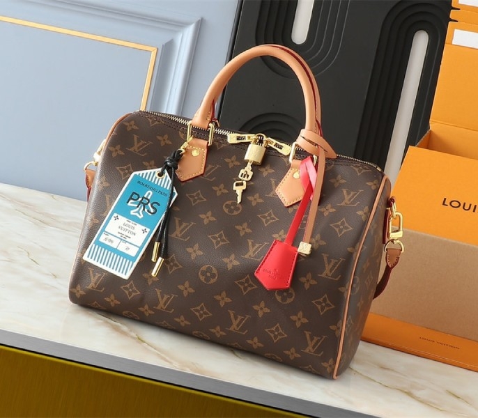 L0vis Vvtt0n Monogram Canvas Soft Speedy 30 Crafty Handbag In Red