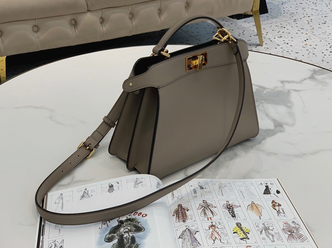 Top Quality Knockoff F**di Peekaboo ISeeU Small Bag In Grey Calfskin