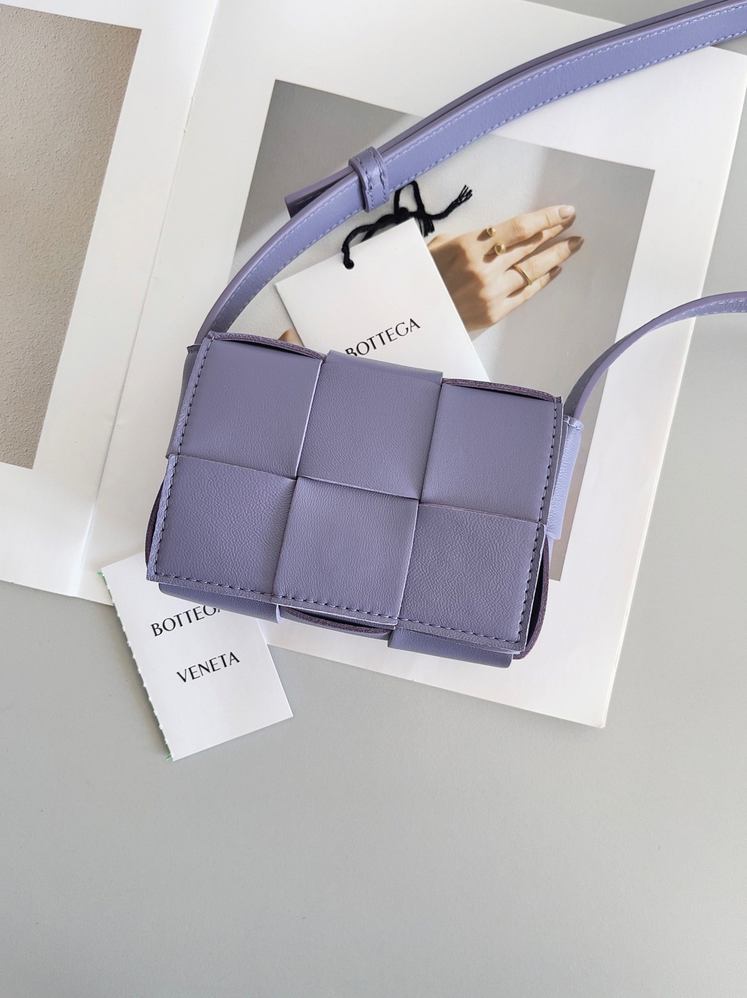 Top Quality Knockoff B0tt*ga Ven*ta Candy Cassette Bag In Wisteria