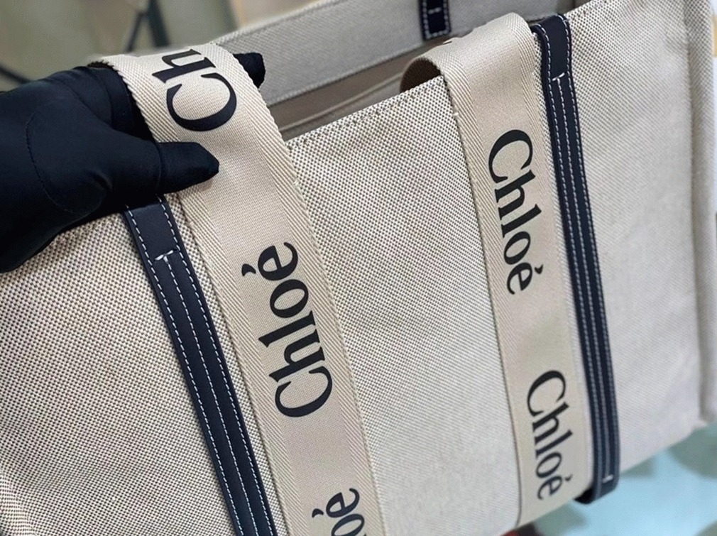top quality replica Ch10e large woody tote bag in canvas with blue leather strips