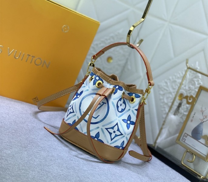 L0vis Vvtt0n LV By The Pool Monogram Tiles Canvas Nano Noe Bag In Lagoon Blue