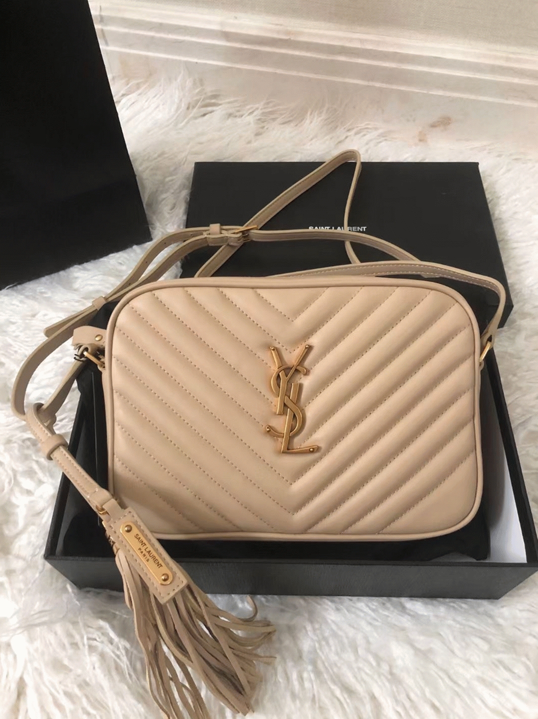 Fake Sa1nt Lau*nt Lou Camera Bag Beige