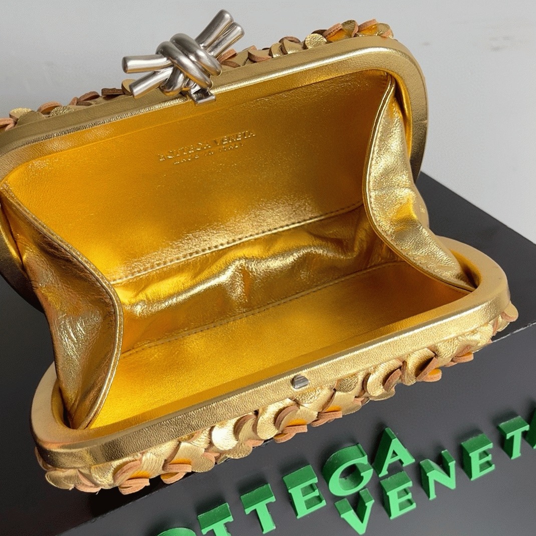 Fake B0tt*ga Ven*ta Knot Minaudiere Clutch Gold Sequins