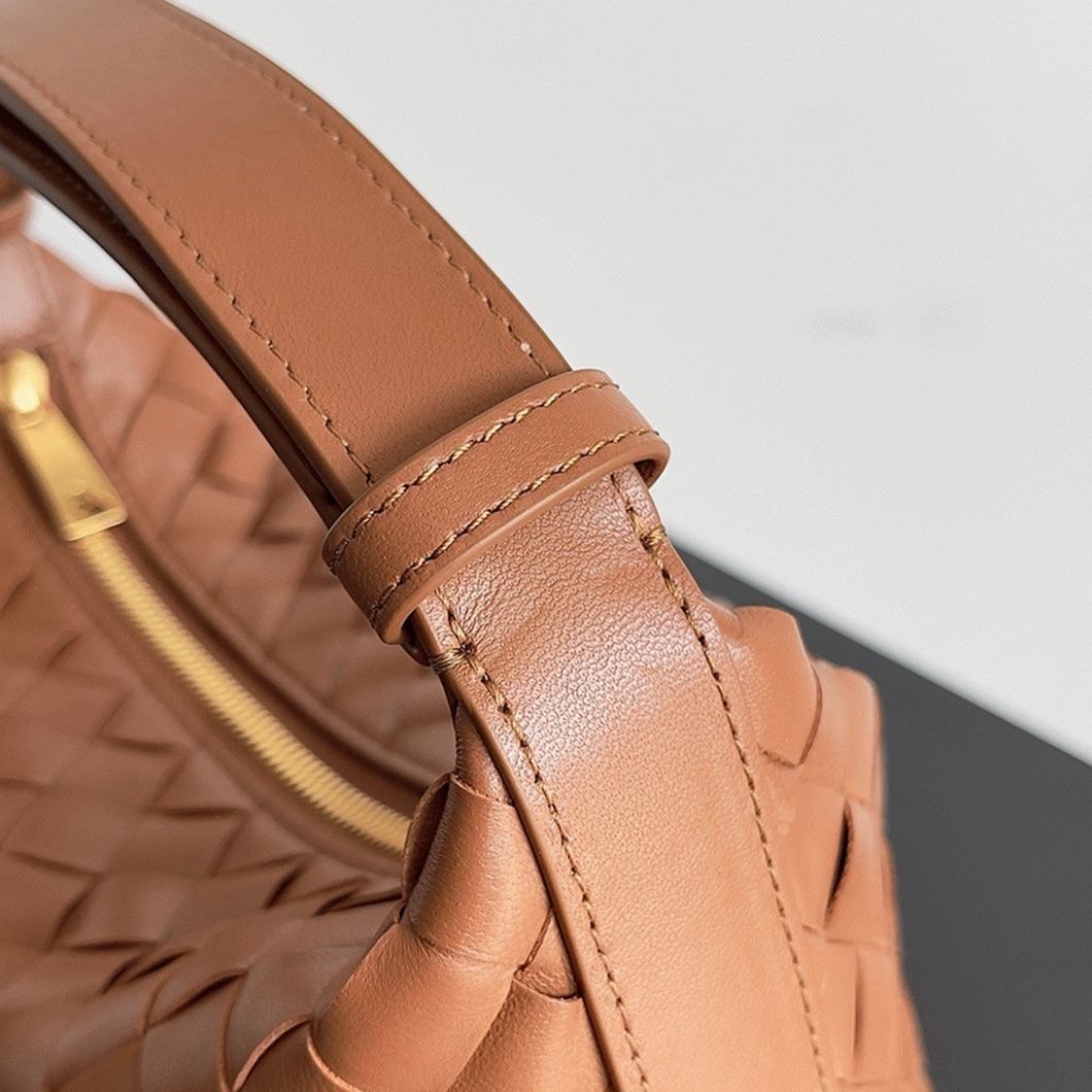 Fake B0tt*ga Ven*ta Mini Wallace Bag Brown